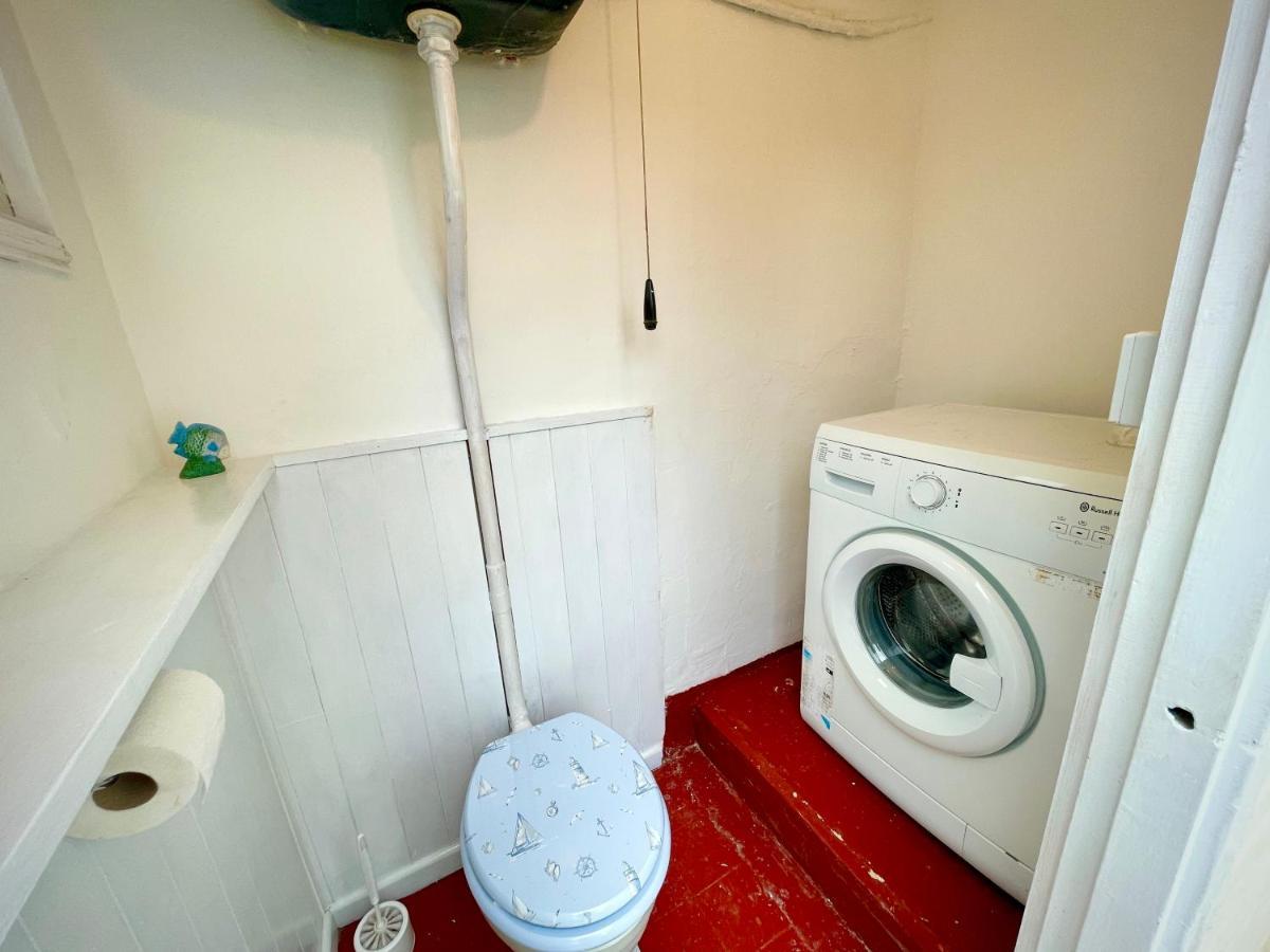 Portsmouth 3 Bedroom Getaway, Sleeps 6 외부 사진
