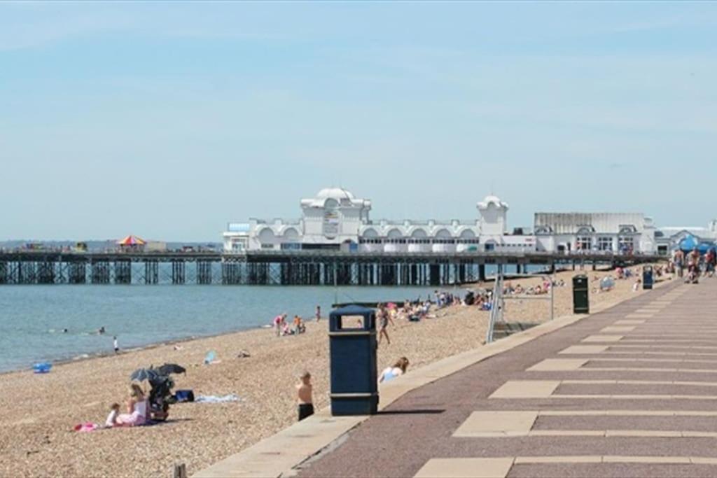 Portsmouth 3 Bedroom Getaway, Sleeps 6 외부 사진