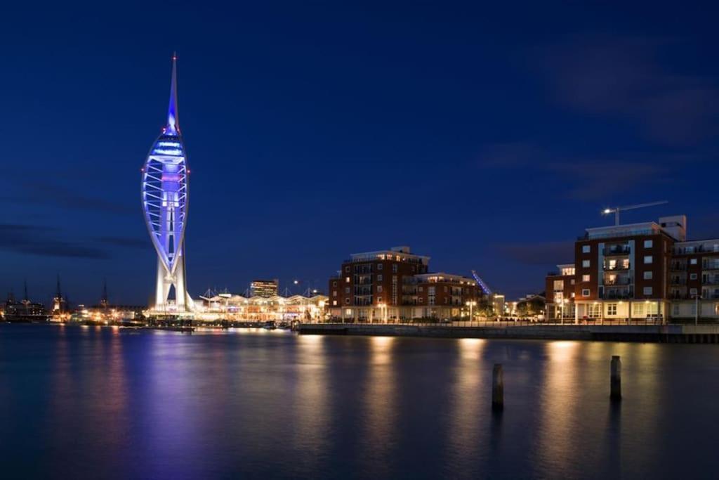Portsmouth 3 Bedroom Getaway, Sleeps 6 외부 사진